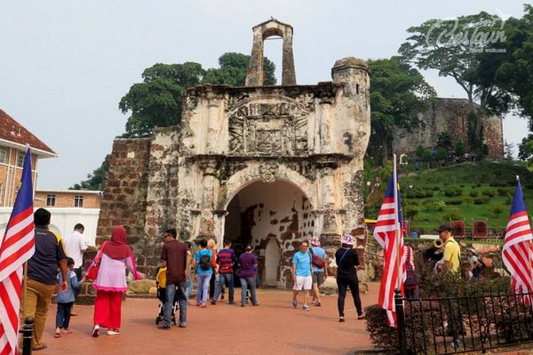 A’famosa