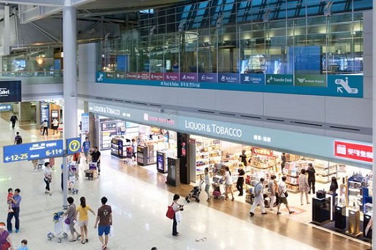 Siêu thị tổng hợp tại sân bay Incheon