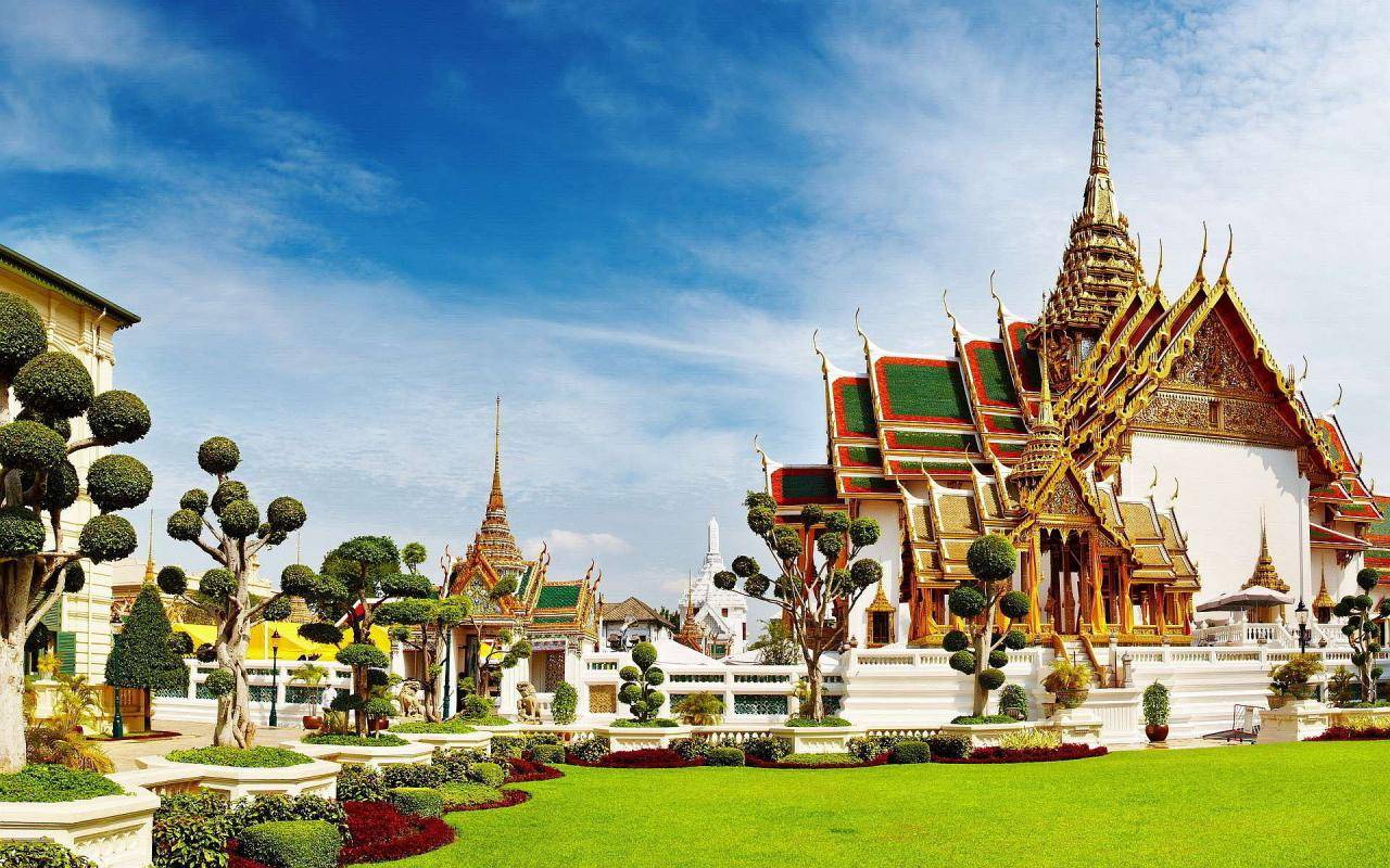 Cung Điện Dusit Prasat Palace