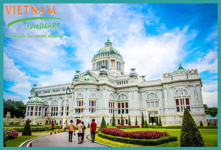 Lâu đài Tỷ Phú