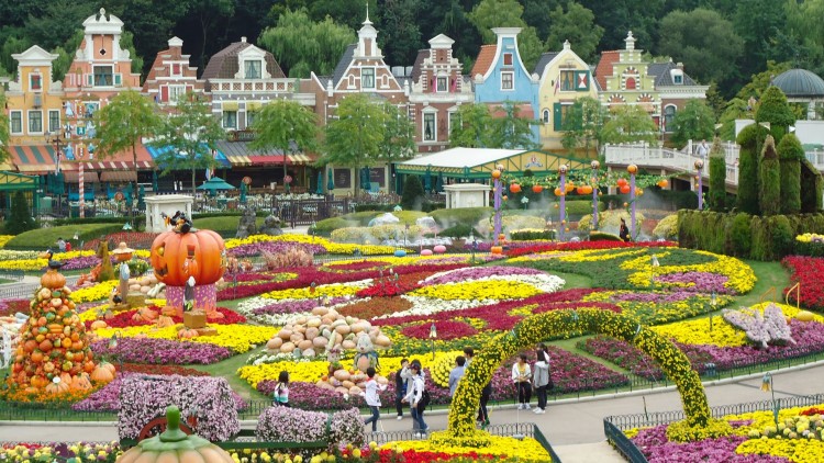 Everland - sự kết hợp tiêu biểu giữa Công viên giải trí và Vườn thú